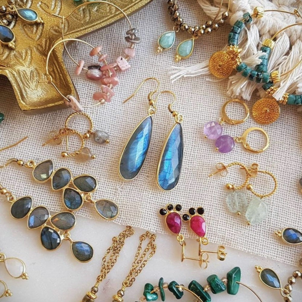 Bijoux en pierres
