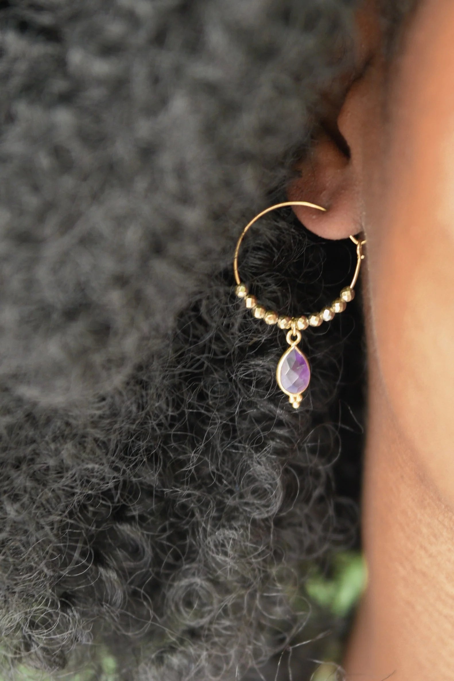 Créoles PIPA – Rubellite & Hématite, sérénité & féminité
